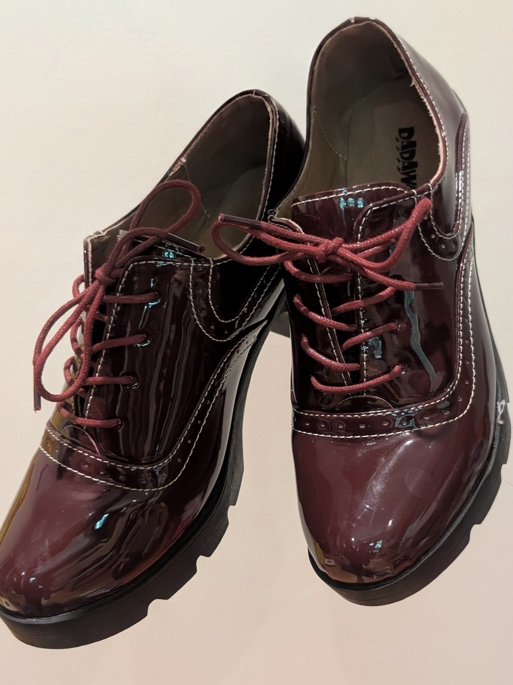DADAWEN Burgundy Patent Oxford Heels Chunky Lug Sole Women’s Est. Size 8